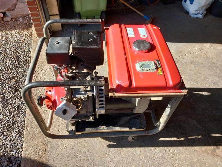Honda gx270 4.2kva, Doe-het-zelf en Bouw, Aggregaten, Zo goed als nieuw, Ophalen