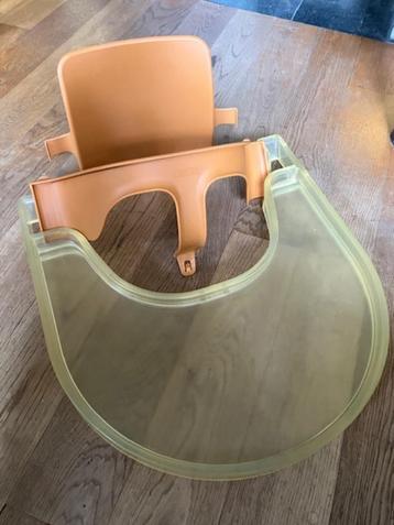 tripp trapp babyset + tafelblad beschikbaar voor biedingen