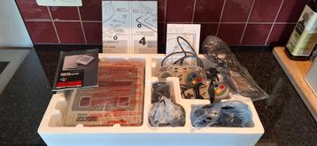 Super Nintendo console in de doos met games in de doos, Games en Spelcomputers, Games | Nintendo Super NES, 2 spelers, Ophalen of Verzenden