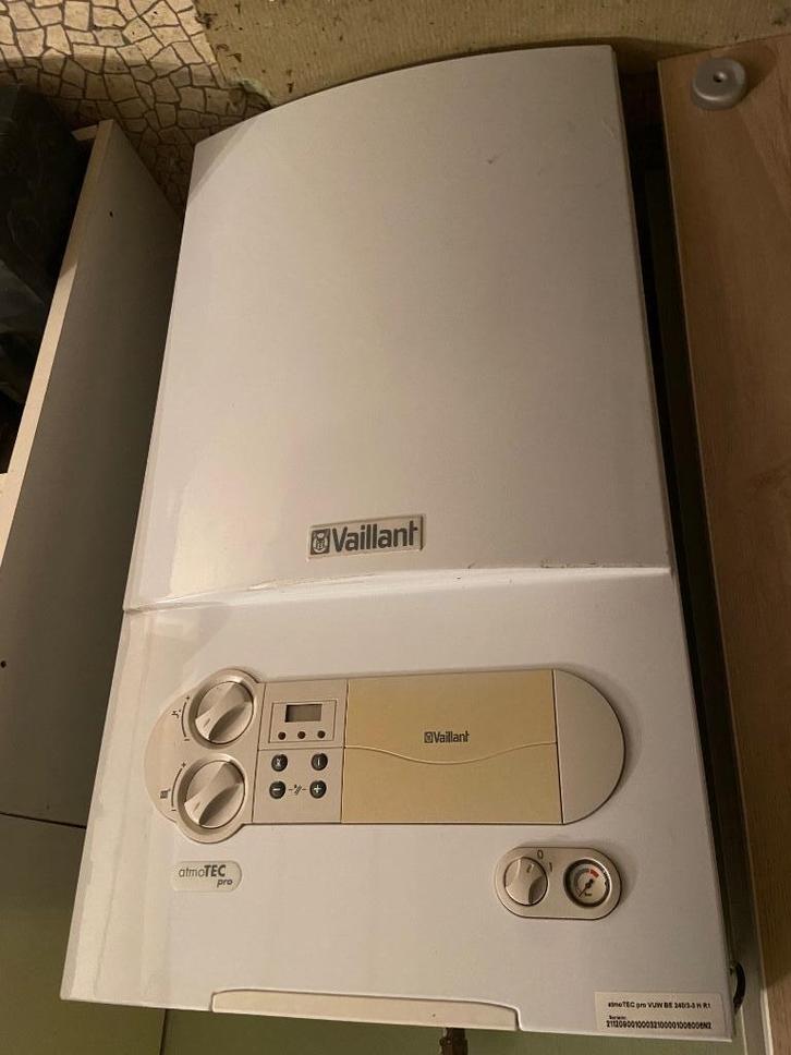 chaudière Vaillant Atmotec Pro, Doe-het-zelf en Bouw, Verwarming en Radiatoren, Gebruikt, Cv-ketel of Combi-ketel, Ophalen