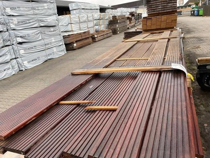 Hard houten vlonderplanken 145 mm breed nu ca 40% korting, Tuin en Terras, Palen, Balken en Planken, Nieuw, Planken, 250 cm of meer