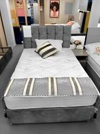 Gloednieuw bed met matras te koop met gratis bezorging, Huis en Inrichting, Overige kleuren, Nieuw, Twijfelaar, 200 cm