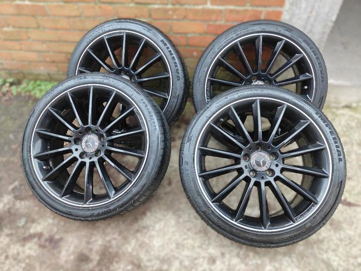 Jantes AMG 19 pouce d'origine, Autos : Pièces & Accessoires, Pneus & Jantes, Pneus et Jantes, Pneus été, 19 pouces, 225 mm, Véhicule de tourisme