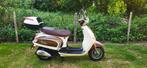 Zeer nette Scooter , Fietsen en Brommers, Scooters | Overige merken, Turbho, Ophalen of Verzenden, Benzine, 50 cc