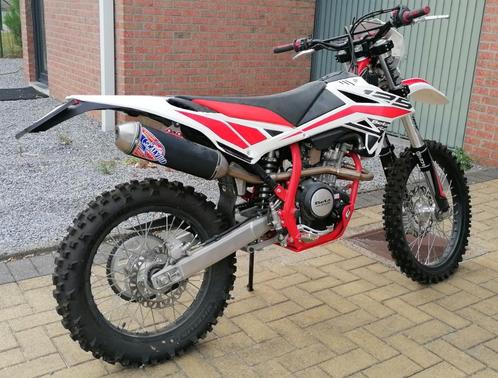 Crossmoto Beta 125cc 4t, Fietsen en Brommers, Brommers | Crossbrommers, Zo goed als nieuw, Overige merken, Ophalen