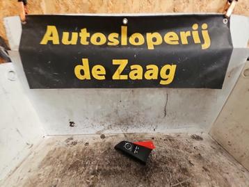 Elektrisch Raam Schakelaar van een Ford Fiesta beschikbaar voor biedingen