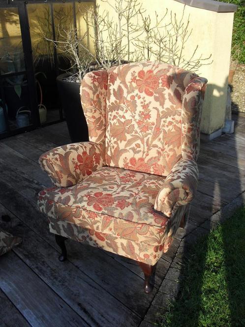 Mooie handgemaakte Britse éénzit, Huis en Inrichting, Fauteuils, Zo goed als nieuw, Hout, Stof, 75 tot 100 cm, 75 tot 100 cm, Ophalen