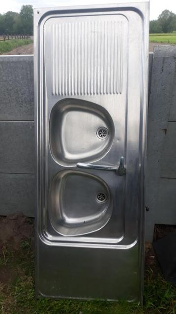 evier inox, Enlèvement