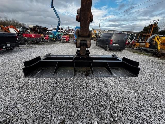 Lame de nivellement pour mini pelle de de 5 T a 8 Tonnes, Bricolage & Construction, Dalles & Carrelages, Neuf, 60 cm ou plus, Enlèvement ou Envoi