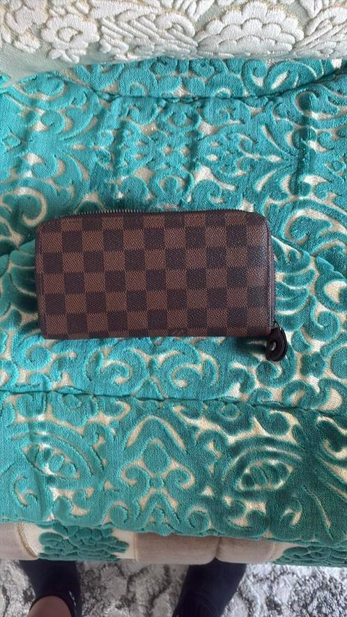 Portefeuille neuf style Louis Vuitton Damier – zippé, marron, Handtassen en Accessoires, Portemonnees, Zo goed als nieuw, Ophalen of Verzenden