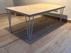 Kwalitatieve design Salontafel - modern- massief hout, Huis en Inrichting, Ophalen of Verzenden, Zo goed als nieuw, Overige houtsoorten
