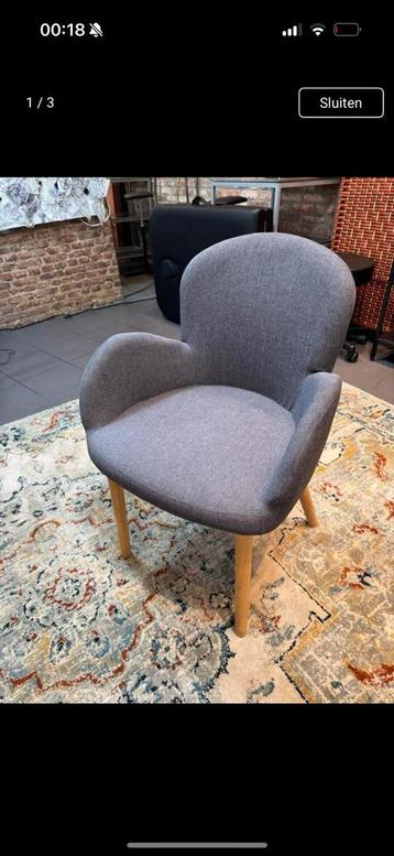 Grijs zeteltje / stoel beschikbaar voor biedingen