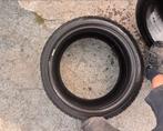 2 Pneus hiver continental 275/35/r19, Particulier, Te koop