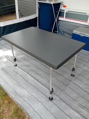 Campingtafel Dukdalf Stabilic beschikbaar voor biedingen
