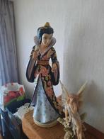 Geisha porseleinen beeldje gemaakt in Italië, handbeschilder, Ophalen, Zo goed als nieuw