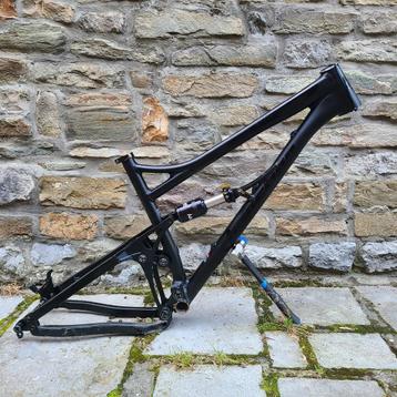 Banshee Spitfire frameset maat L beschikbaar voor biedingen