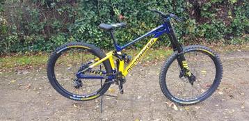 Downhill Mondraker Summum R -2022 -Medium, Fietsen en Brommers, Zo goed als nieuw, Ophalen, Overige merken, Heren