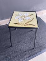 Petit table pour plante, Huis en Inrichting, Ophalen of Verzenden, Zo goed als nieuw