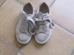 Beige/ grijze schoenen maat 34, Enfants & Bébés, Vêtements enfant | Chaussures & Chaussettes, Enlèvement ou Envoi, Utilisé, Chaussures