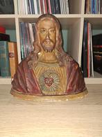 Borstbeeld Jezus, Ophalen
