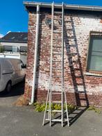 Schuifladder met 16 spurten, Doe-het-zelf en Bouw, Ladders en Trappen, Ophalen, Zo goed als nieuw
