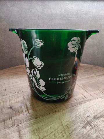 Perrier-Jouet champagnezegel beschikbaar voor biedingen