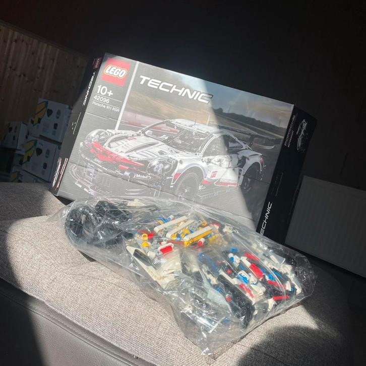 LEGO Technic Porsche 911 RSR, Kinderen en Baby's, Speelgoed | Duplo en Lego, Zo goed als nieuw, Lego, Ophalen of Verzenden