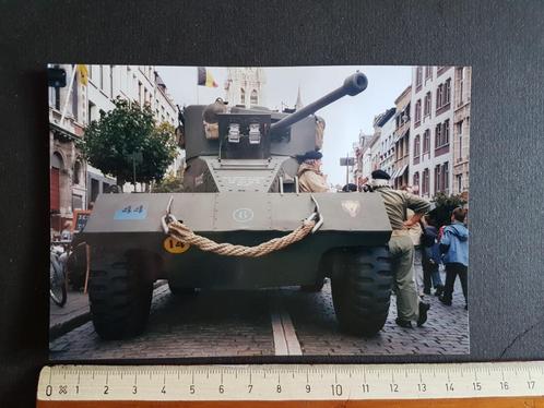 Foto Antwerpen TANK Bevrijdingsfeest Oorlog militair soldaat, Verzamelen, Foto's en Prenten, Zo goed als nieuw, Foto, 1980 tot heden