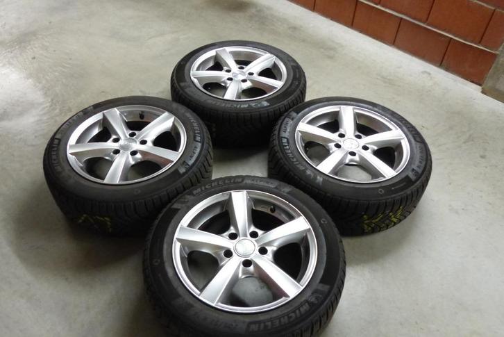 Winterbanden, Auto-onderdelen, Banden en Velgen, Band(en), Winterbanden, 16 inch, 205 mm, Personenwagen, Gebruikt, Ophalen