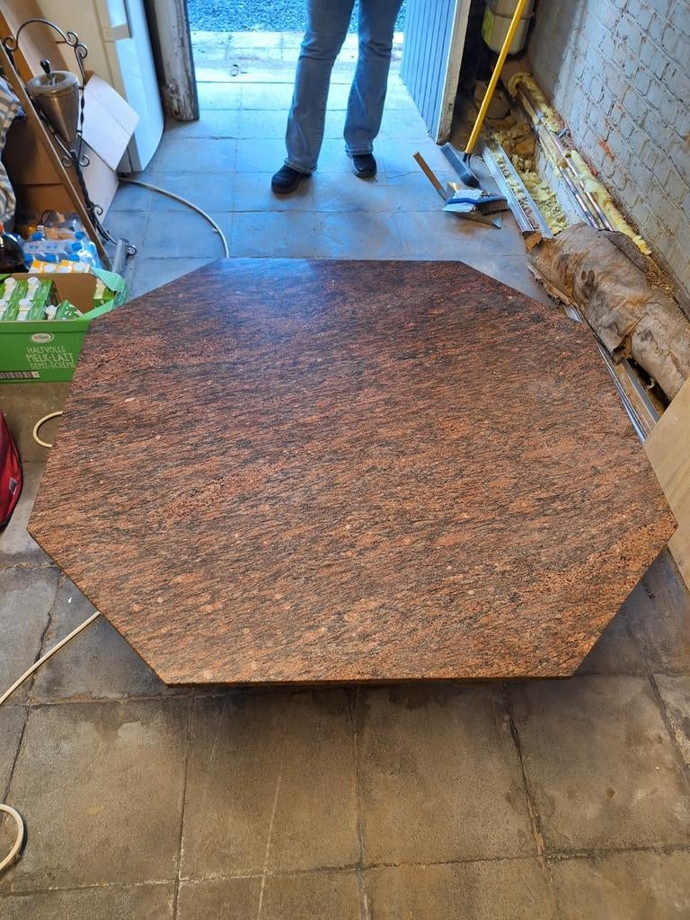 marmeren salontafel, Ophalen