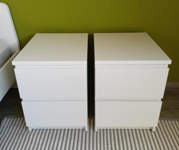 IKEA MALM nachtkastje 40x55 cm beschikbaar voor biedingen