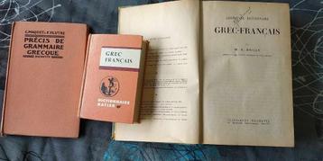2 dictionnaires et 1 grammaire grecs