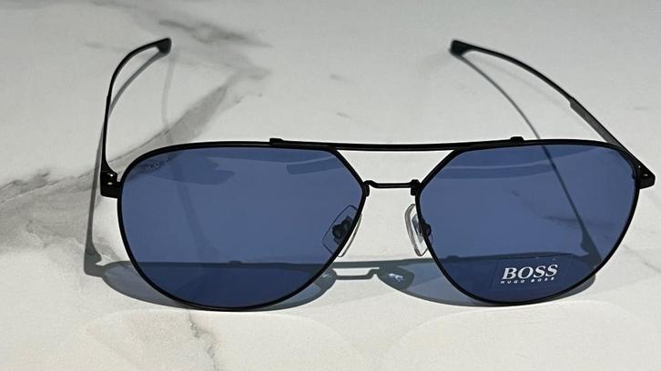 Zonnebrillen - Hugo Boss, Handtassen en Accessoires, Zonnebrillen en Brillen | Heren, Nieuw, Zonnebril, Blauw, Ophalen
