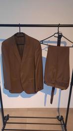 Bruin kostuum Boss, Kleding | Heren, Kostuums en vesten, Ophalen of Verzenden, Maat 46 (S) of kleiner, Bruin