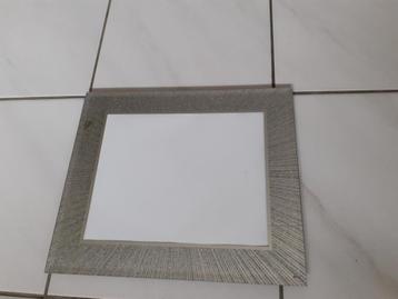 Fotolijst 19 x 24 cm, rand zilverkleurig met glitterstrepen beschikbaar voor biedingen