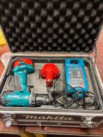 Boormachine Makita in koffer met toebehoren, Ophalen, Gebruikt, Boormachine