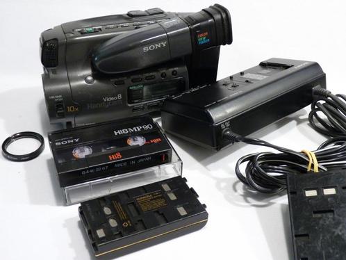 Sony Video8 CCD-TR505E, kleuren LCD, accu, oplader, stroom, Audio, Tv en Foto, Videocamera's Analoog, Camera, Hi 8, Ophalen of Verzenden