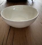 Wedgwood Edme - Saladeschaal 18 cm, Maison & Meubles, Cuisine | Vaisselle, Wedgwood, Enlèvement ou Envoi