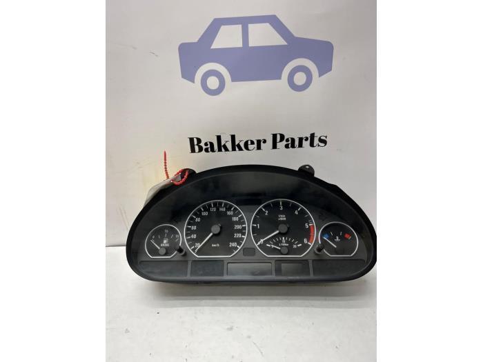 Kilometerteller KM van een BMW 3-Serie, Auto-onderdelen, Dashboard en Schakelaars, Gebruikt, 3 maanden garantie