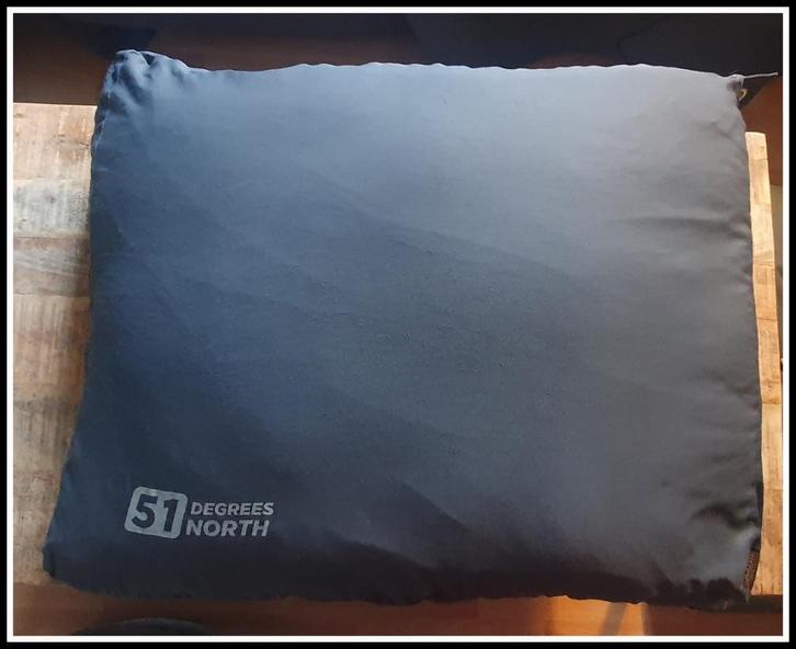 51Degrees North Storm Small Hondenkussen Rocky Grey, Animaux & Accessoires, Accessoires pour chiens, Utilisé, Enlèvement