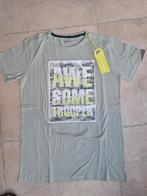Nieuwe stoere Emoji t-shirt mt 176 (zie foto's), Ophalen, Nieuw, Jongen, Shirt of Longsleeve
