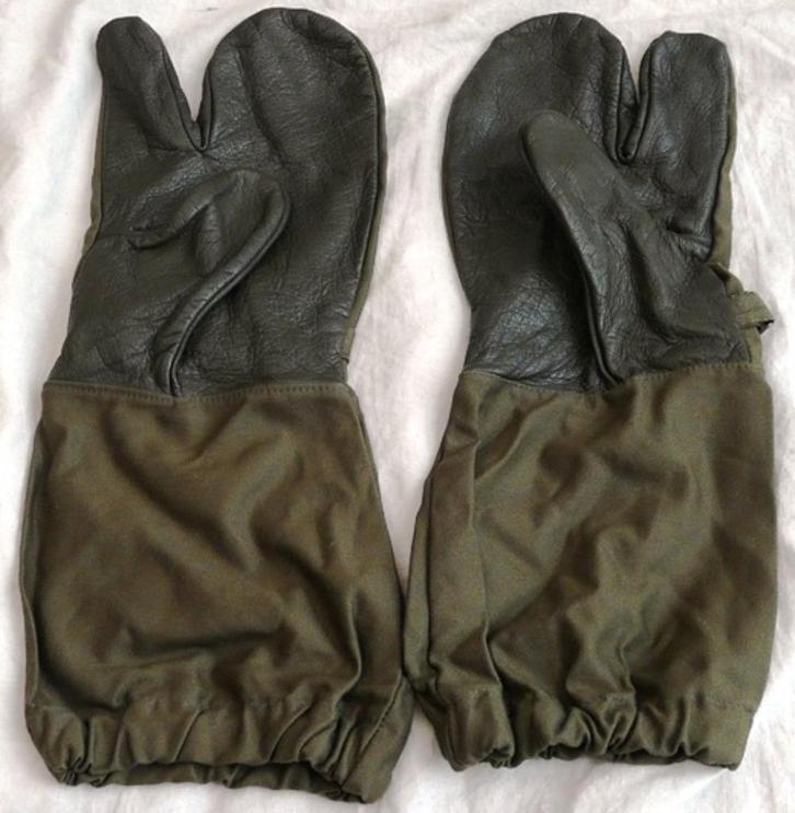 Handschoenen / Overwanten, Gevechts, KL, maat: 11, 1982.(3), Verzamelen, Militaria | Algemeen, Landmacht, Kleding of Schoenen