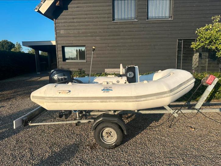 Azimar 270 bij boot rib tender met 9,8 pk tohatsu, Watersport en Boten, Rubberboten, Ophalen