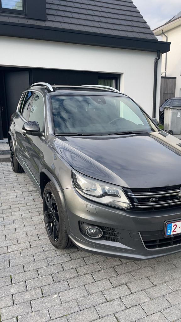 VW TIGUAN 2.0 BMT SPORT 135KW 4 MOTION. FULL, Autos, Volkswagen, Particulier, Tiguan, 4x4, ABS, Caméra de recul, Phares directionnels