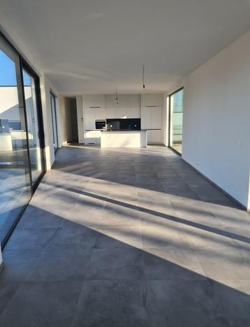 6% btw penthouse 154m2+ 60m2 terras + 3 parking + berging, Immo, Appartement, E30