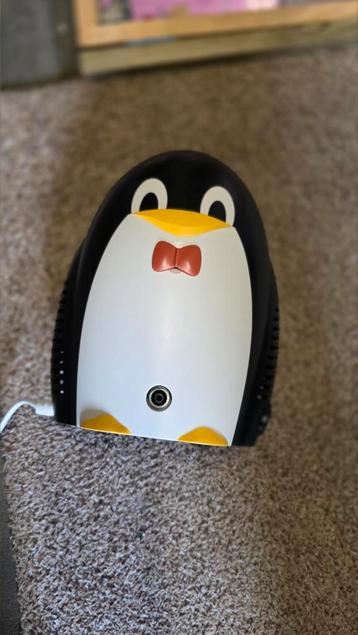Vernevelaar- pinguïnmodel  beschikbaar voor biedingen
