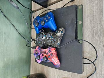 Playstation 3 met veel games  beschikbaar voor biedingen