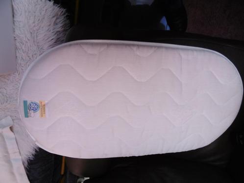 matelas bébé de marque "matelas enfant ABZ", comme neuf, Enfants & Bébés, Bains & Soins, Comme neuf, Autres types, Autres marques