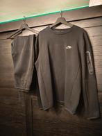Nike Tech Fleece (Nooit gedragen, Maat Large, zwart), Enlèvement ou Envoi, Neuf, Noir