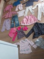 113 vêtements filles de 3 à 4 ans. Tb état. Envoi possible., Comme neuf, Enlèvement ou Envoi